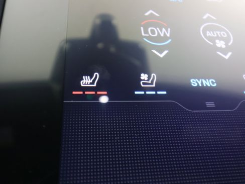 New 2025 Porsche Taycan 4 Cross Turismo image 23