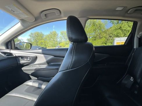 Used 2021 Nissan Murano SV w/ SV Special Edition Package AWD/4WD image 12