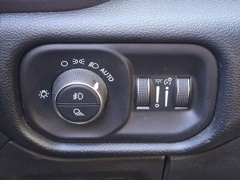 Used 2022 RAM 1500 Laramie image 28