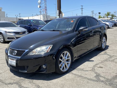 Used 2013 Lexus IS 250 image 2