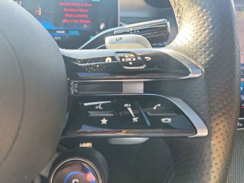 Used 2024 Mercedes-Benz GLC 43 AMG 4MATIC image 36