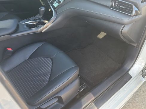 Used 2022 Toyota Camry SE FWD image 82