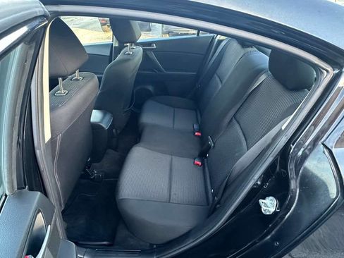Used 2013 MAZDA MAZDA3 i Sport image 20