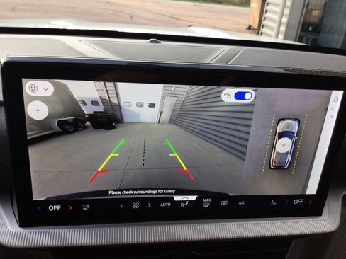 New 2026 Ford Explorer Platinum w/ LUX Leather Package image 19