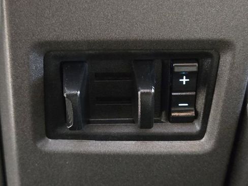 Used 2021 Ford F250 XL w/ Power Equipment Group image 23