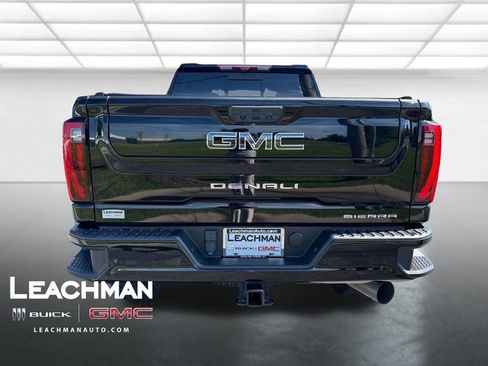 Used 2024 GMC Sierra 2500 Denali Ultimate AWD/4WD image 5