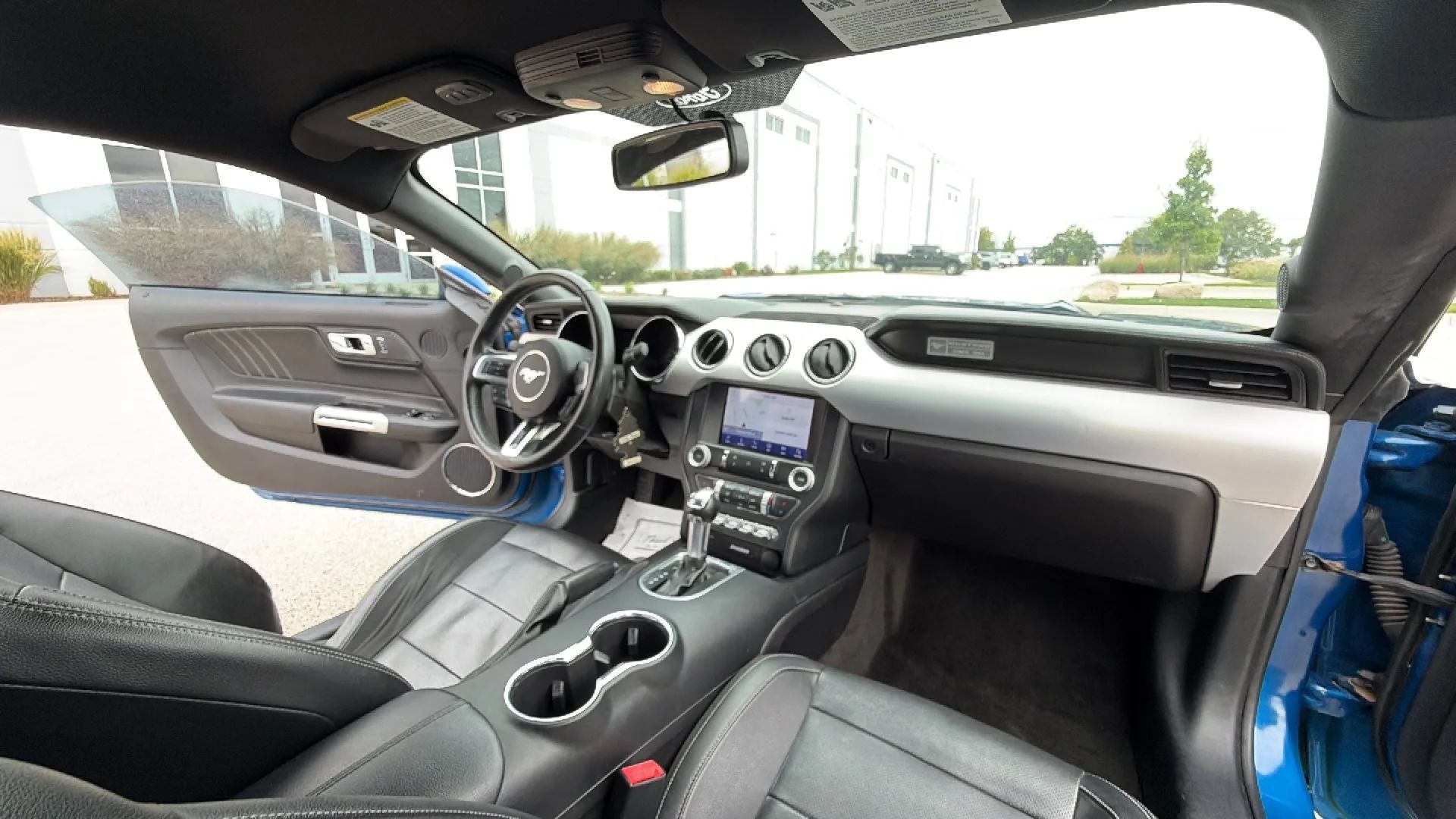 Used 2017 Ford Mustang GT Premium RWD image 26