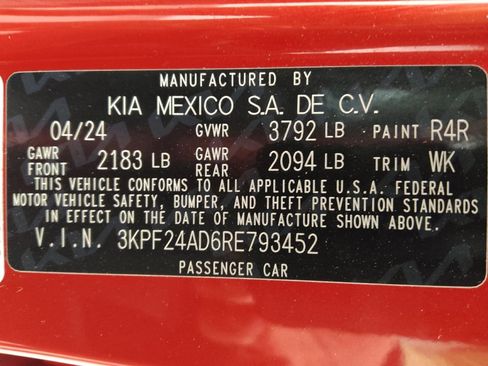 Used 2024 Kia Forte LXS FWD image 33