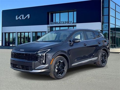 New 2026 Kia Sportage EX image 3