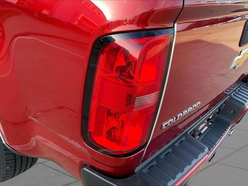 Used 2016 Chevrolet Colorado Z71 AWD/4WD image 27