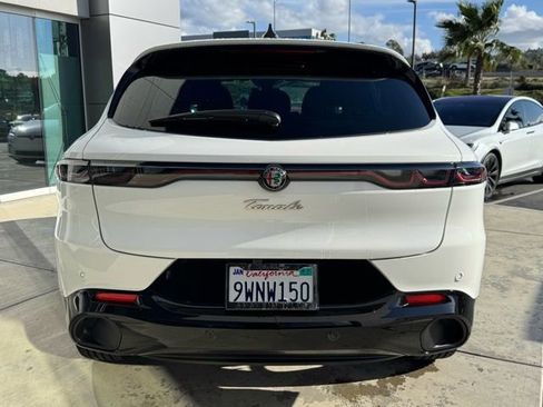 Used 2025 Alfa Romeo Tonale AWD/4WD image 7