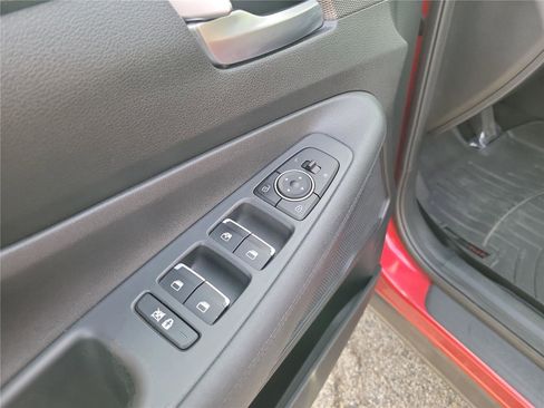 Used 2019 Hyundai Santa Fe SE AWD/4WD image 21
