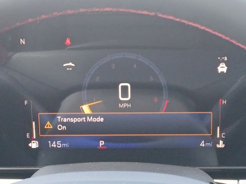 New 2026 Chevrolet Trax RS w/ Sunroof Package image 8