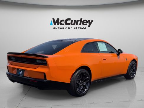 Used 2026 Dodge Charger Scat Pack w/ Blacktop Package AWD/4WD image 7
