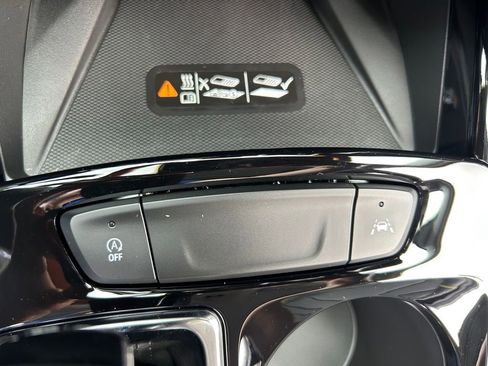 New 2026 Chevrolet Trax ACTIV w/ Sunroof Package FWD image 33