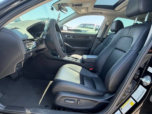 Used 2024 Honda Civic Touring image 5
