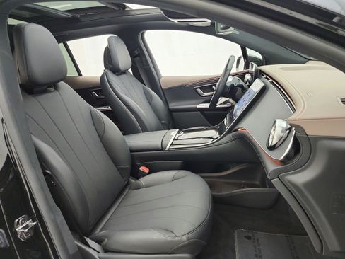 Used 2023 Mercedes-Benz EQE 350+ 4MATIC SUV image 18