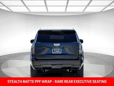 Used 2025 Cadillac Escalade Sport Platinum AWD/4WD image 4