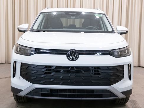 New 2026 Volkswagen Tiguan S image 3