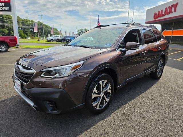 Used 2020 Subaru Outback Limited AWD/4WD image 3