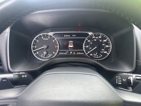 Used 2025 Nissan Rogue SV AWD/4WD image 21