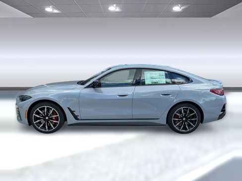 New 2026 BMW i4 eDrive40 RWD image 2