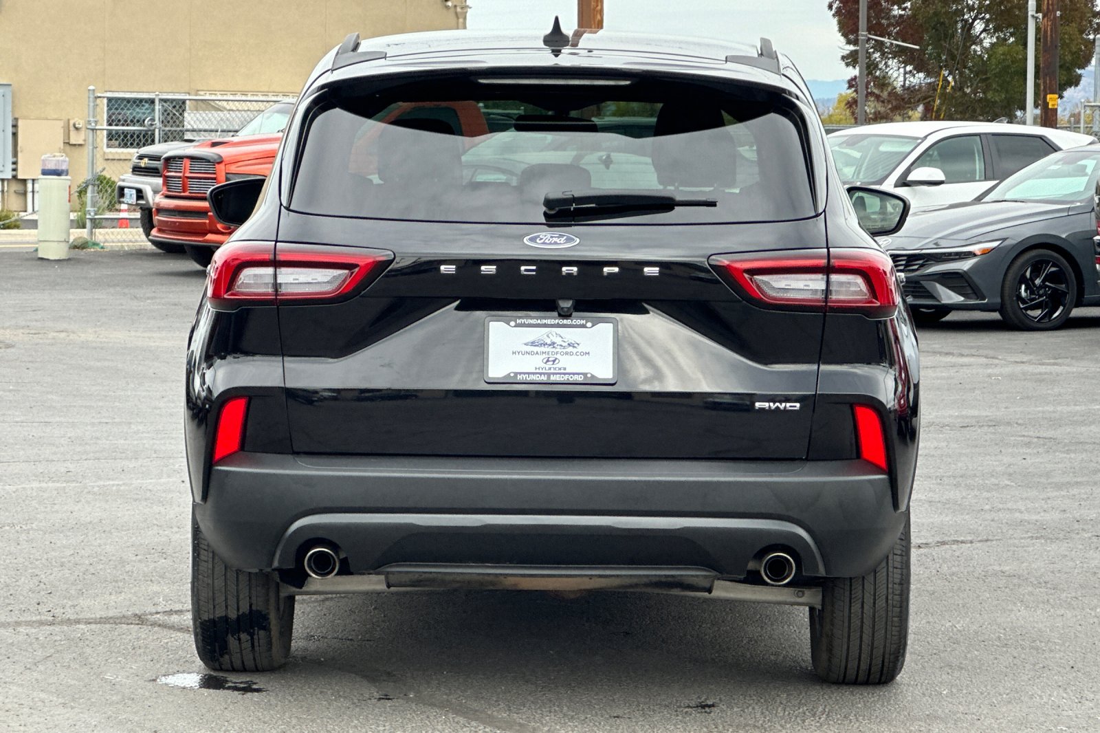 Used 2025 Ford Escape ST-Line AWD/4WD image 5