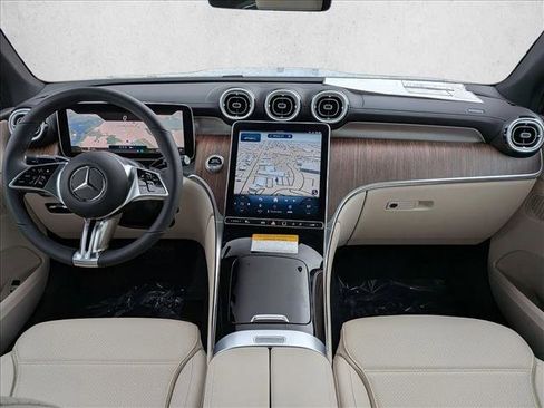New 2026 Mercedes-Benz GLC 300 4MATIC image 17