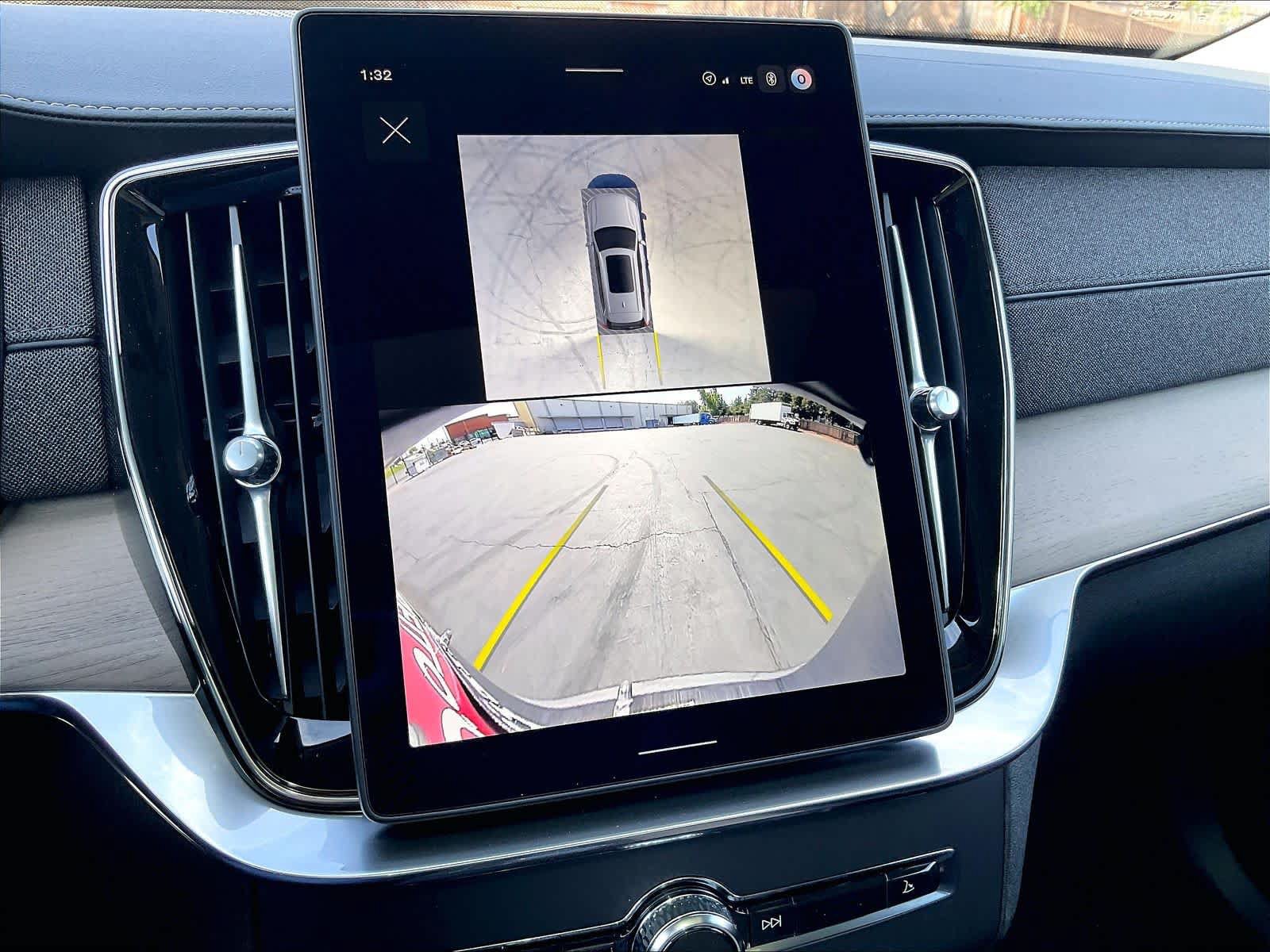 New 2027 Volvo XC90 B5 Plus AWD/4WD image 20