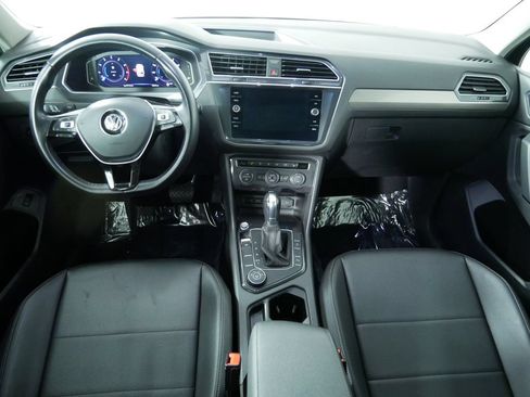 Used 2019 Volkswagen Tiguan SEL AWD/4WD image 19