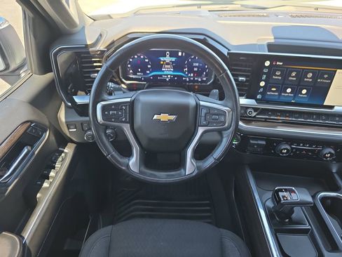 Used 2022 Chevrolet Silverado 1500 LT w/ All Star Edition Plus AWD/4WD image 14