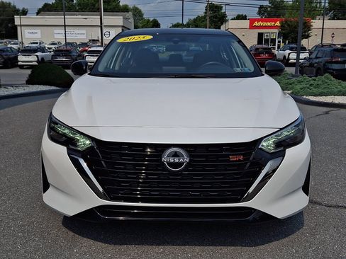 Certified 2025 Nissan Sentra SR w/ SR Premium Package FWD image 2