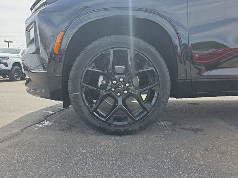 New 2026 Chevrolet Traverse RS image 27