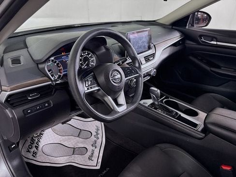 Certified 2023 Nissan Altima 2.5 SV image 9