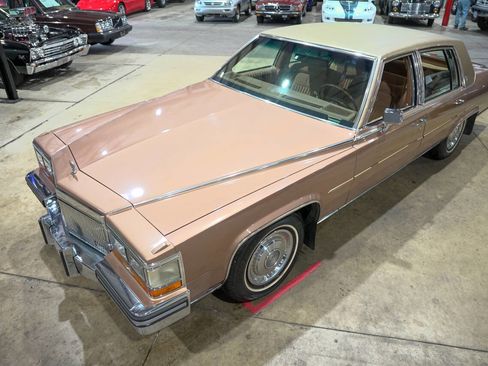 Used 1989 Cadillac Brougham image 15