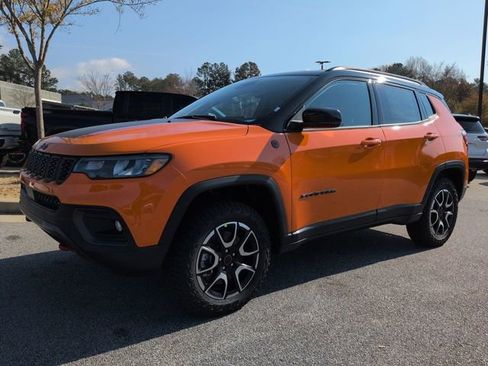 New 2026 Jeep Compass Trailhawk image 7