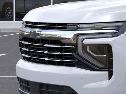 New 2026 Chevrolet Suburban LT w/ Comfort Package image 13