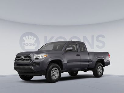 Used 2018 Toyota Tacoma SR w/ SR Convenience Package