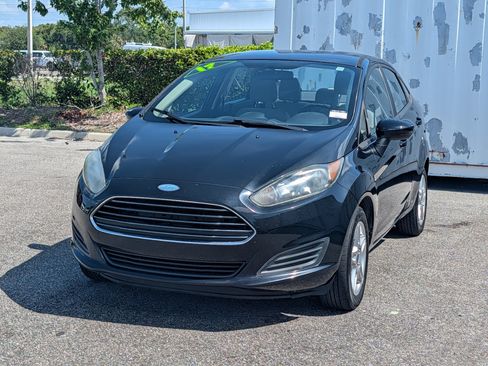 Used 2017 Ford Fiesta SE FWD image 8