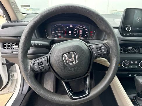 Used 2024 Honda Accord EX image 15