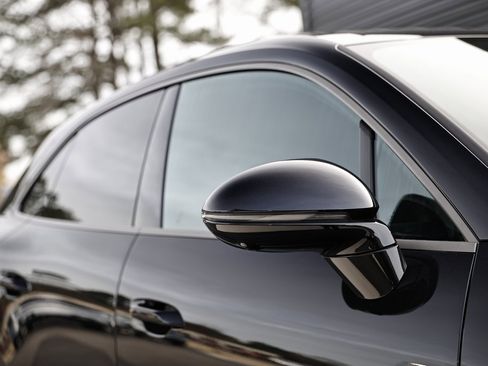 New 2025 Porsche Macan Turbo Electric image 12