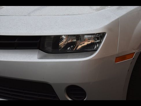 Used 2015 Chevrolet Camaro LS RWD image 38