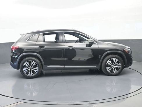 Used 2025 Mercedes-Benz GLA 250 image 7