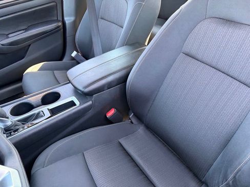 Certified 2025 Nissan Altima 2.5 SV FWD image 18