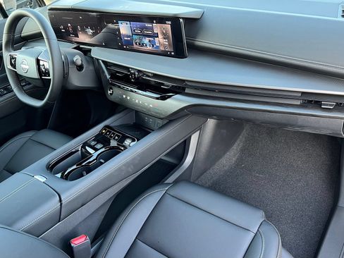 New 2026 Nissan Murano SV AWD/4WD image 14