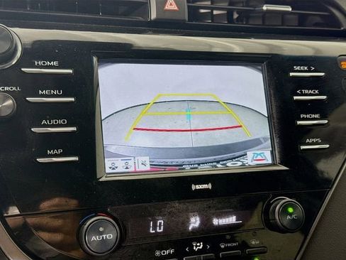 Certified 2020 Toyota Camry SE w/ Convenience Package image 13