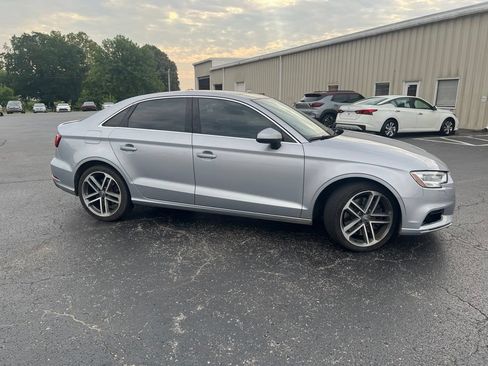 Used 2019 Audi A3 2.0T Premium w/ Convenience Package AWD/4WD image 2