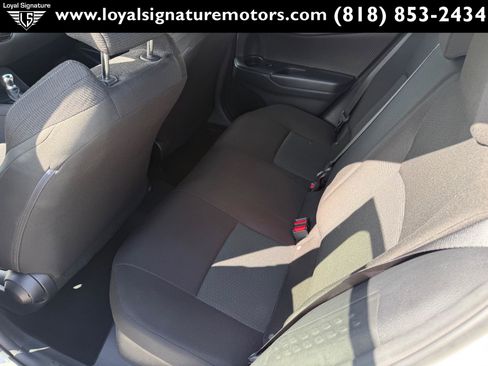 Used 2018 Toyota C-HR XLE image 14