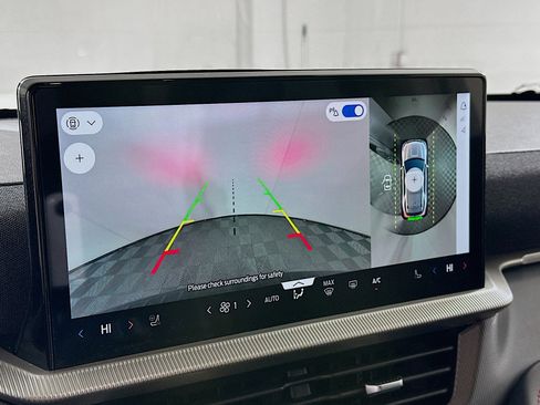 Used 2025 Ford Explorer ST-Line w/ ST-Line Street Pack image 23