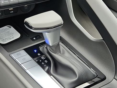 New 2026 Hyundai Elantra Sport FWD image 12